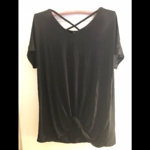 Black short sleeve shirt